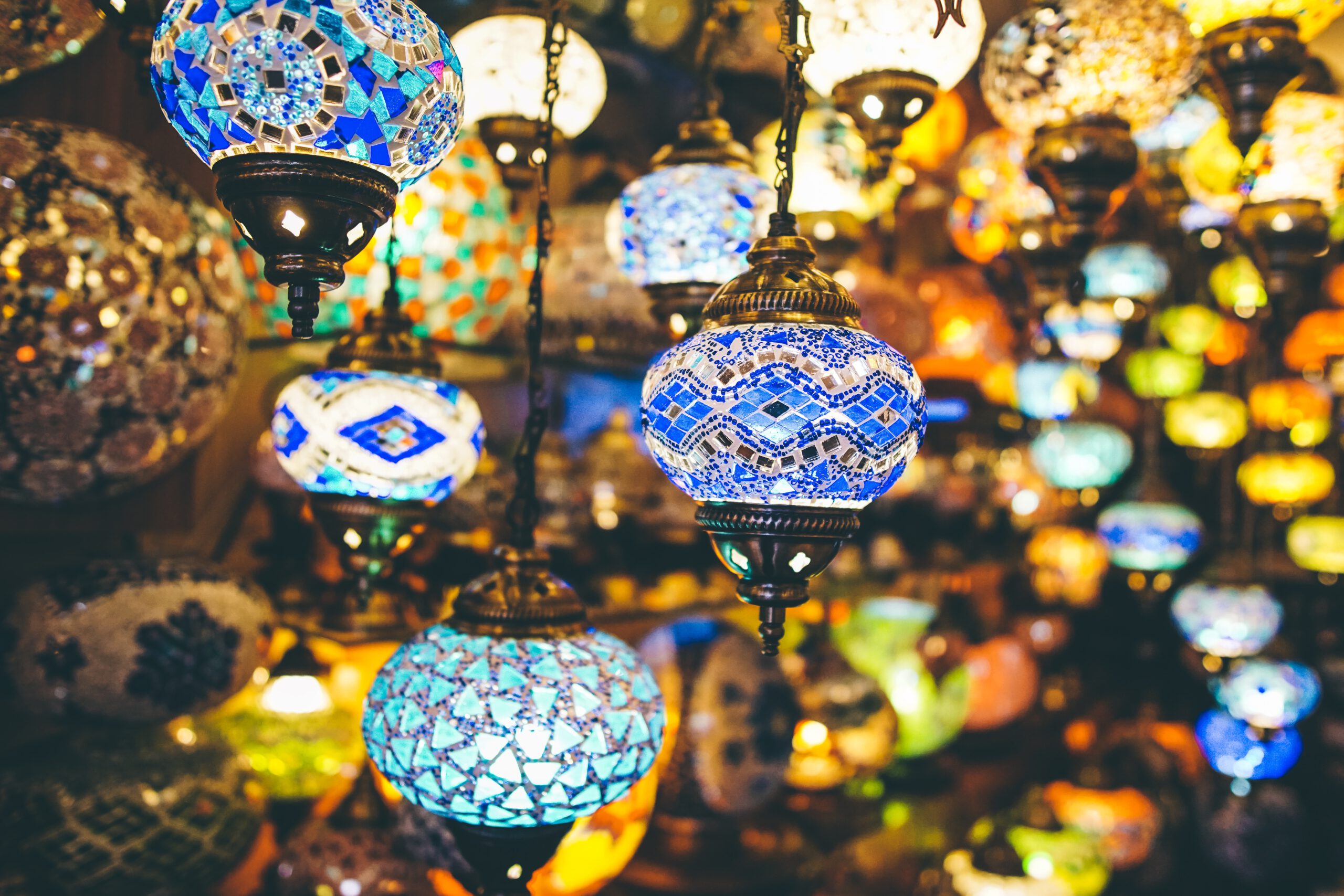 Традиции и законы в Дубае - Лампы на Рамадан
