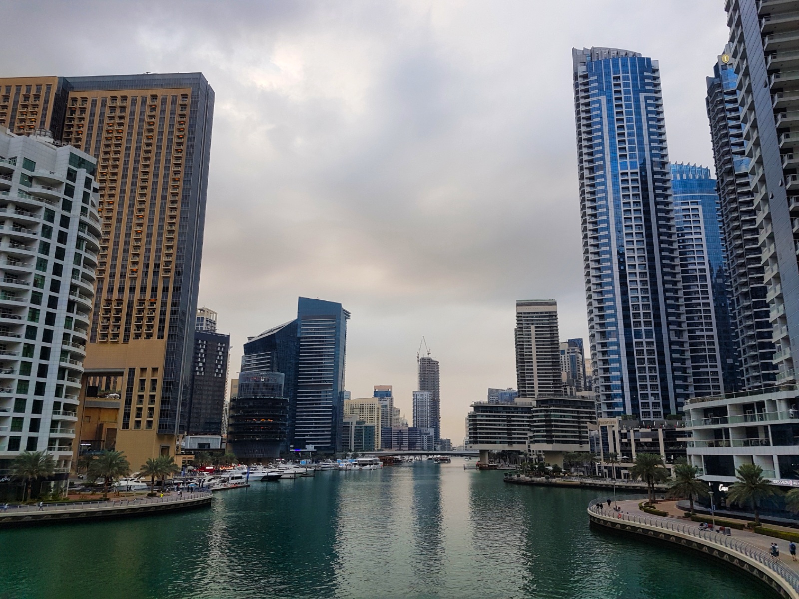Дубай Марина - Вид на бухту с моста