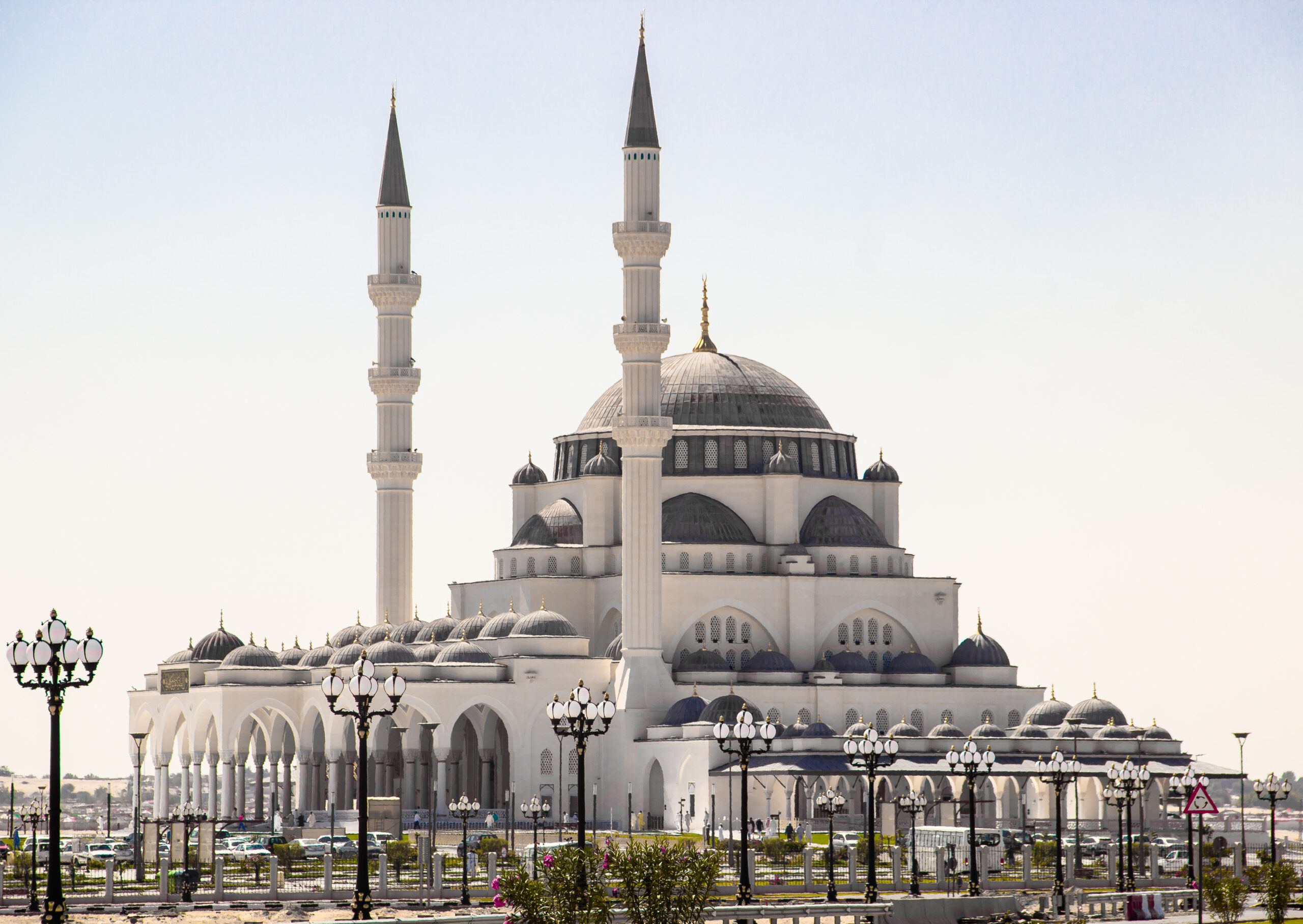 Экскурсии из Дубая - Мечеть в Шардже