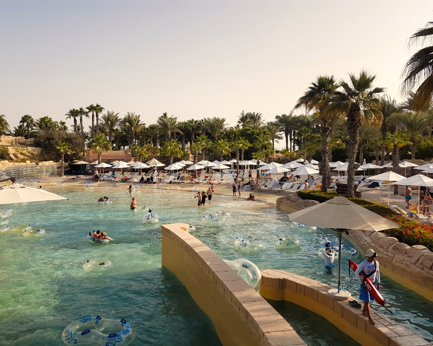 Аквапарк Aquaventure в Дубае - Бассейн