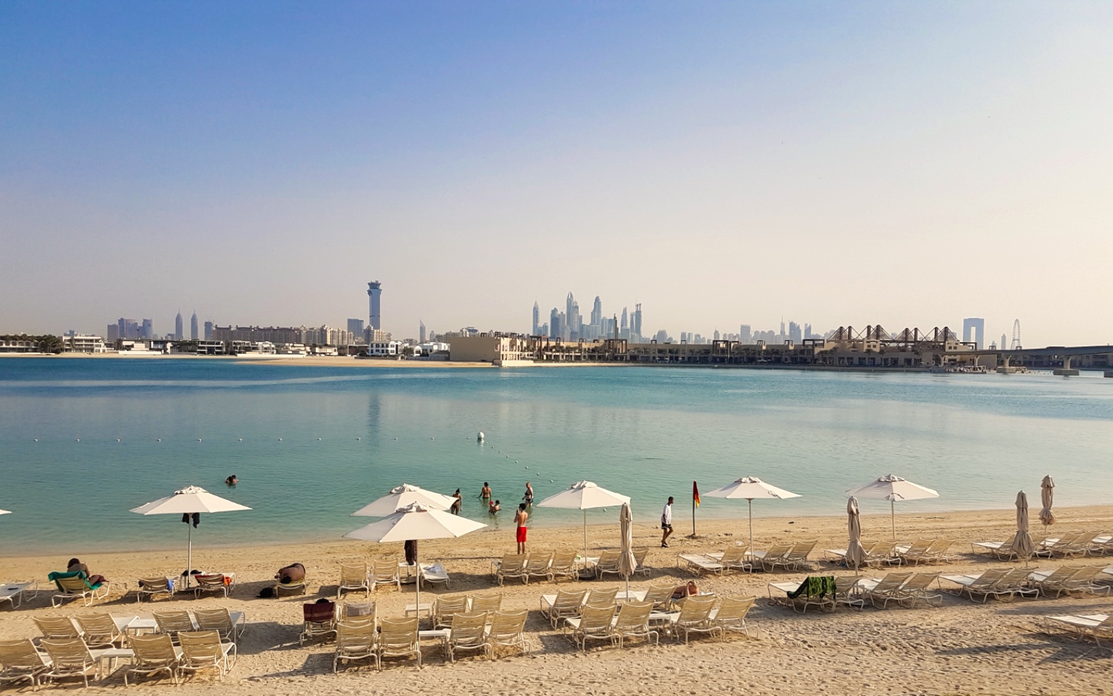 Аквапарк Aquaventure в Дубае - Пляж