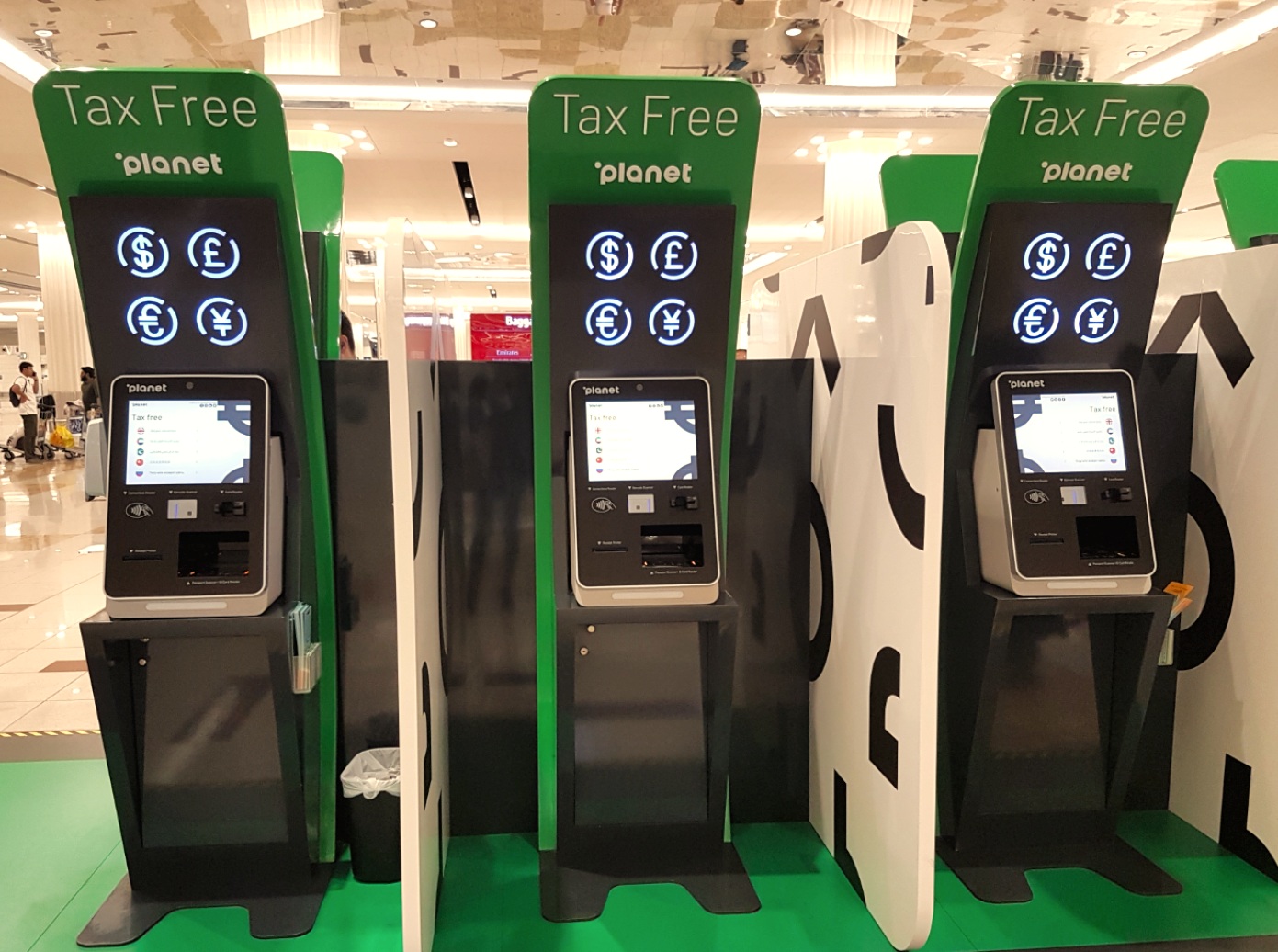 Возврат налога за покупки в Дубае - Автоматы Такс Фри в аэропорту Дубая