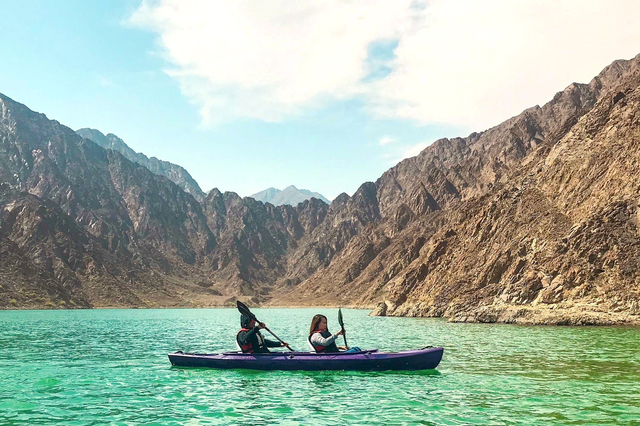 Прокат каяков в Дубае - Озеро Хатта