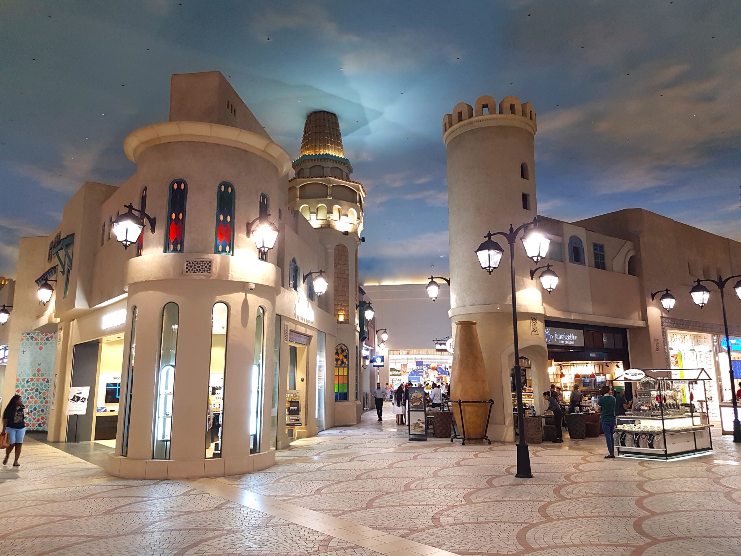 Ibn Battuta Mall в Дубае - Павильон Андалусия