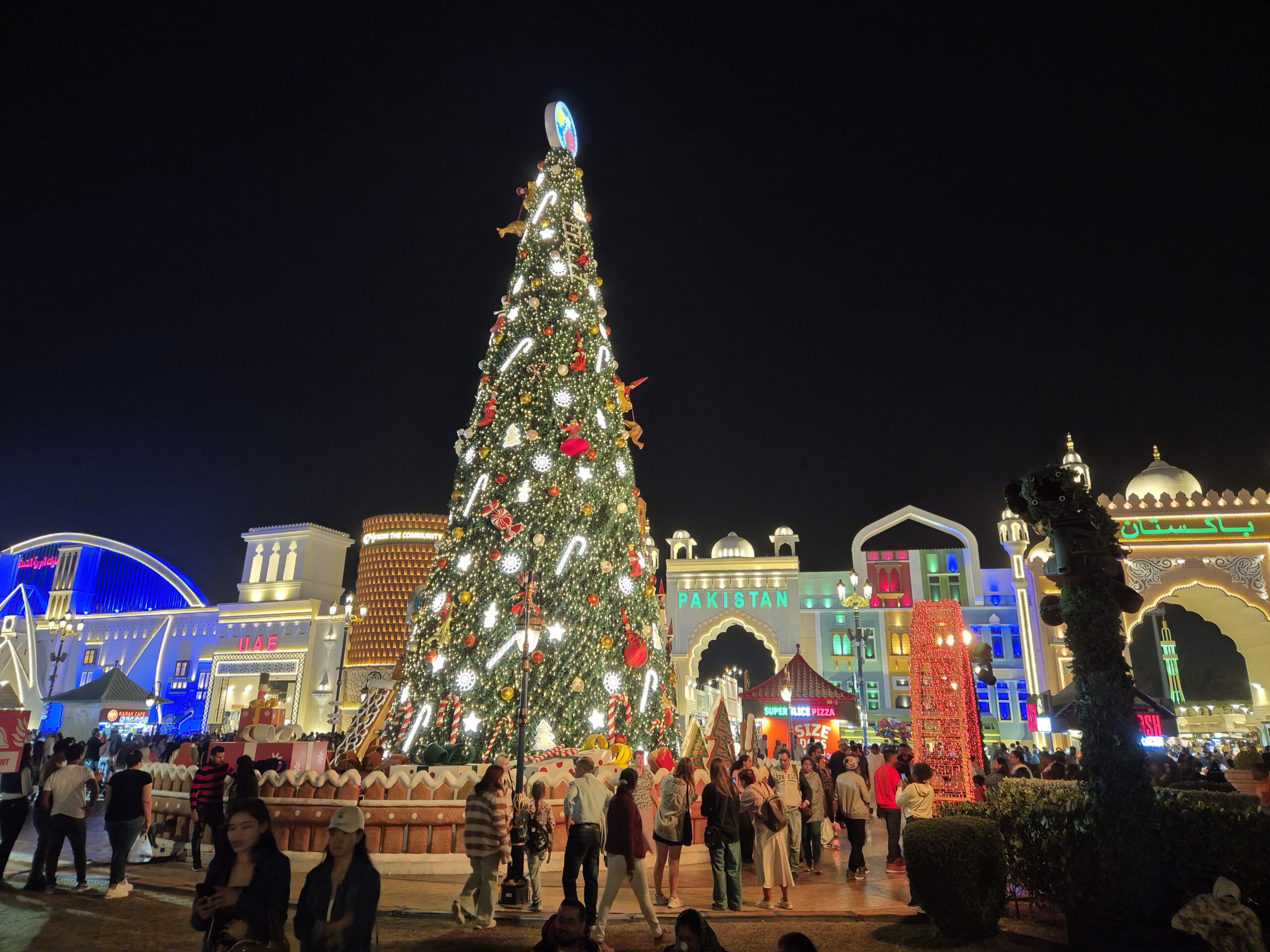 Global Village в Дубае - Новый год