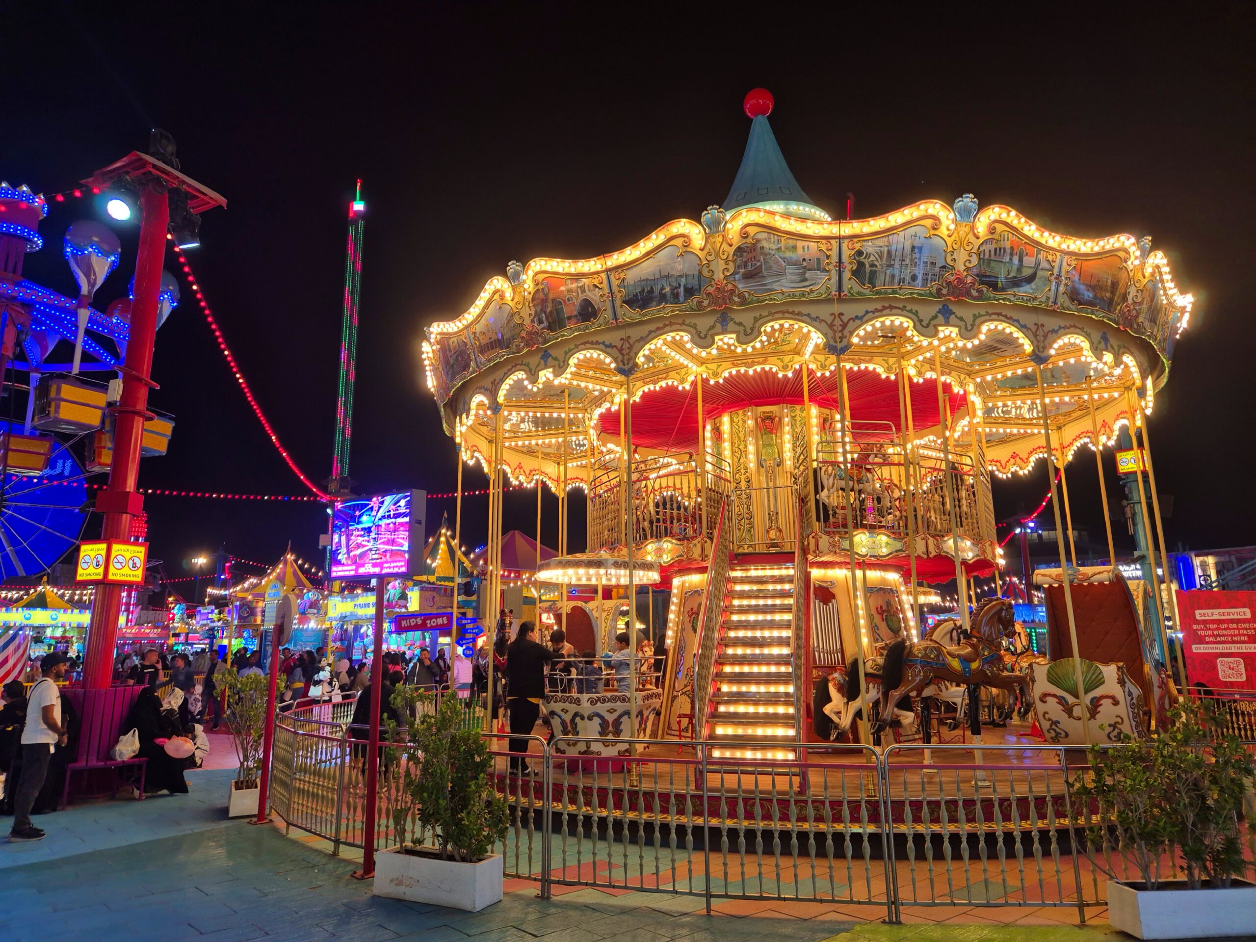 Global Village в Дубае - Парк аттракционов Carnival