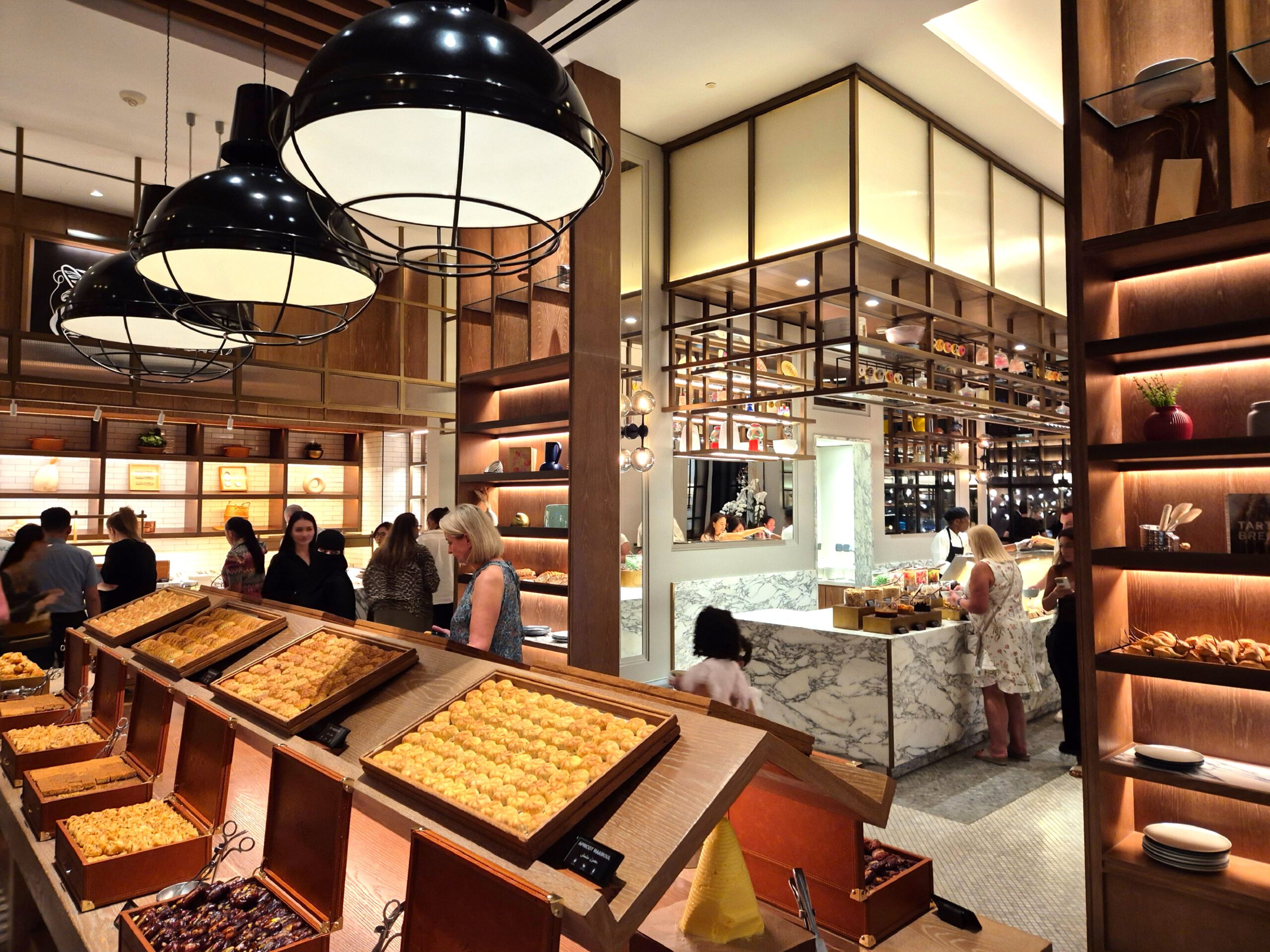 Ужин в ресторане Gastronomy в Дубае - Десерты